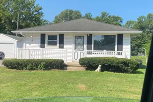 1610 N Sterling St, Streator, IL 61364 - Photo 1
