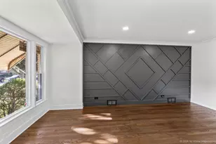 12334 S Loomis St, Calumet Park, IL 60827 - Photo 2