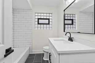 12334 S Loomis St, Calumet Park, IL 60827 - Photo 14