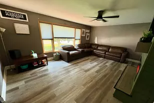 107 Norton St, Cabery, IL 60919 - Photo 4