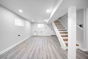 6525 S Bell Ave, Chicago, IL 60636 - Photo 24
