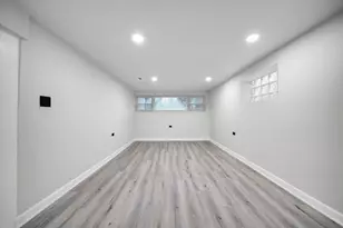 6525 S Bell Ave, Chicago, IL 60636 - Photo 22