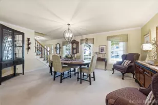 1129 Sunnybrook Dr, Naperville, IL 60540 - Photo 14