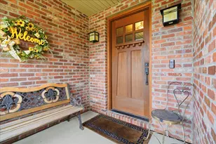 705 E Newton St, Heyworth, IL 61745 - Photo 16
