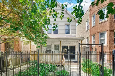 2432 N Campbell Avenue, Chicago, IL 60647 - Photo 2