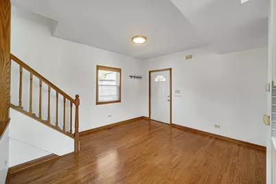2432 N Campbell Avenue, Chicago, IL 60647 - Photo 6