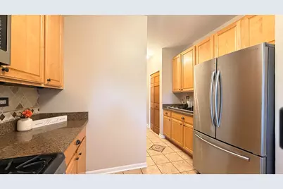 2437 Oneida Lane #2437, Naperville, IL 60563 - Photo 4