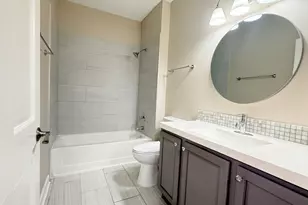 2437 Oneida Ln, Naperville, IL 60563 - Photo 16