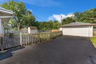 727 Skyline Dr, Barrington, IL 60010 - Photo 36
