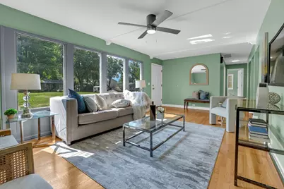 727 Skyline Drive, Barrington, IL 60010 - Photo 6