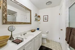 5200 Oakton St, Skokie, IL 60077 - Photo 14