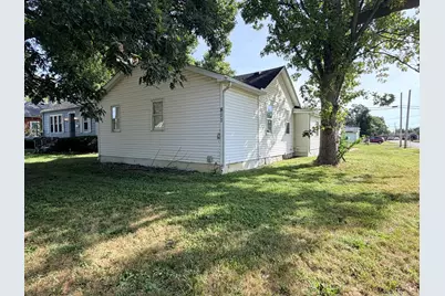 811 S Monroe Street, Streator, IL 61364 - Photo 20