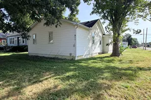 811 S Monroe St, Streator, IL 61364 - Photo 20