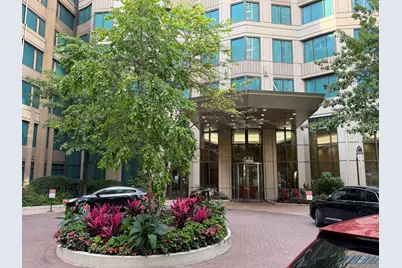 400 N La Salle Drive #1103, Chicago, IL 60654 - Photo 1