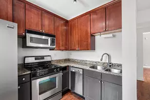 5743 N Ridge Ave, Chicago, IL 60660 - Photo 6