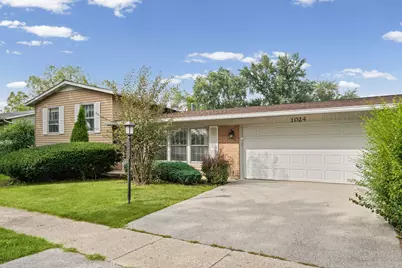 1024 Yorkshire Drive, Hanover Park, IL 60133 - Photo 2