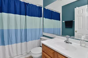 255 Penny Ln, Grayslake, IL 60030 - Photo 12