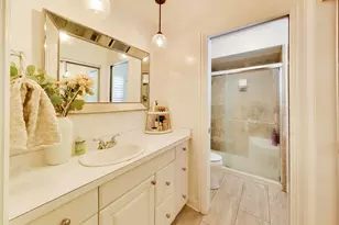116 W Central Rd, Arlington Heights, IL 60005 - Photo 16