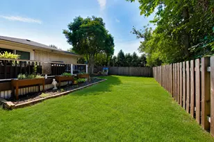 116 W Central Rd, Arlington Heights, IL 60005 - Photo 32
