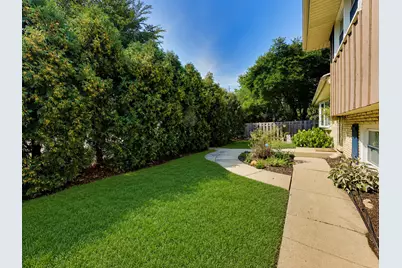 116 W Central Road, Arlington Heights, IL 60005 - Photo 4