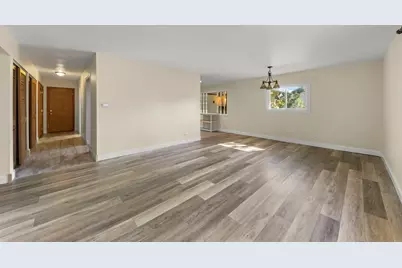 7101 Edgebrook Lane, Hanover Park, IL 60133 - Photo 4