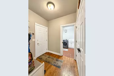 1677 Barberry Circle, Freeport, IL 61032 - Photo 24