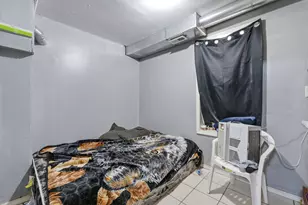 2333 S Whipple St, Chicago, IL 60623 - Photo 26