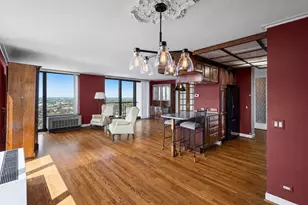 2500 N Lakeview Ave, Chicago, IL 60614 - Photo 10