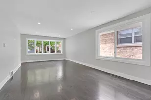 5505 N Nagle Ave, Chicago, IL 60630 - Photo 4