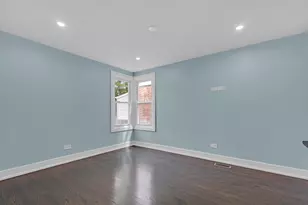 5505 N Nagle Ave, Chicago, IL 60630 - Photo 16