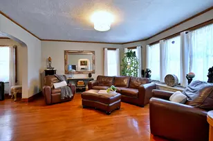 3118 N 78th Ct, Elmwood Park, IL 60707 - Photo 4