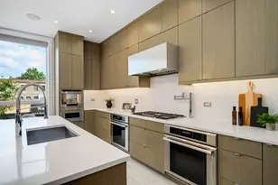 2040 N Damen Ave, Chicago, IL 60647 - Photo 16