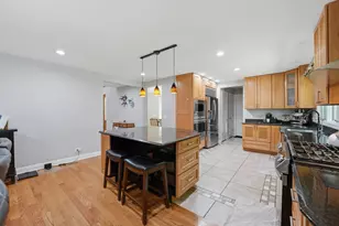 26792 W Lakeview Dr S, Lake Barrington, IL 60084 - Photo 16