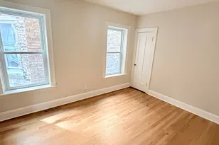 5706 N Maplewood Ave, Chicago, IL 60659 - Photo 10
