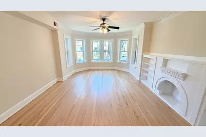5706 N Maplewood Avenue #2, Chicago, IL 60659 - Photo 8