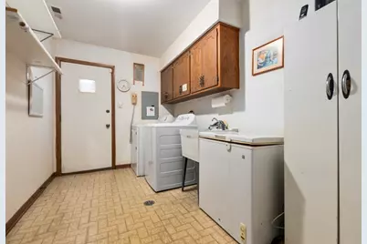 16044 Eagle Ridge Drive, Tinley Park, IL 60477 - Photo 22