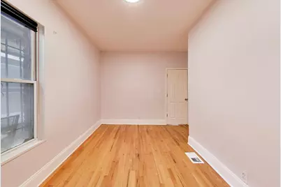 8301 S Maryland Avenue, Chicago, IL 60619 - Photo 18
