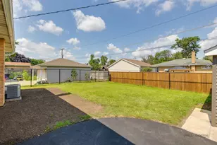 4929 W Randolph St, Hillside, IL 60162 - Photo 26