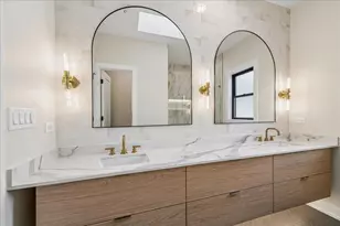 3841 N Kenneth Ave, Chicago, IL 60641 - Photo 16