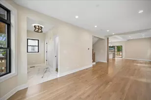 3841 N Kenneth Ave, Chicago, IL 60641 - Photo 2