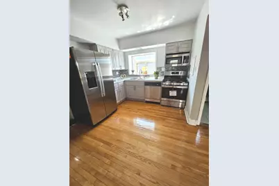 7526 N Ridge Boulevard #3W, Chicago, IL 60645 - Photo 8