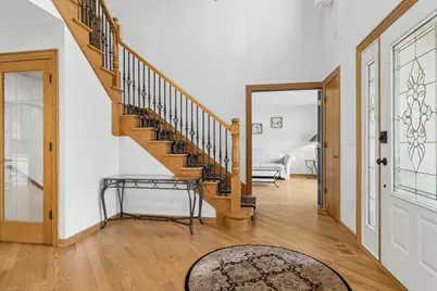 824 Kent Circle, Bartlett, IL 60103 - Photo 2