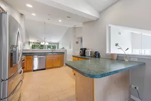 3024 Kentshire Cir, Naperville, IL 60564 - Photo 14