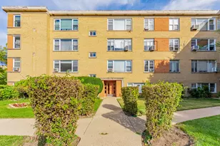 6035 N Damen Ave, Chicago, IL 60659 - Photo 1