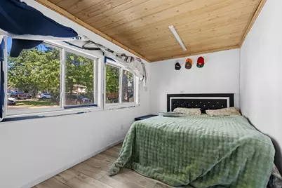 125 Sunnyside Avenue, Crystal Lake, IL 60014 - Photo 20