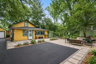 125 Sunnyside Ave, Crystal Lake, IL 60014 - Photo 4