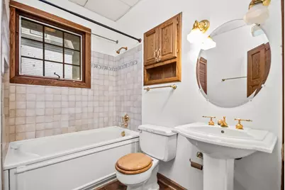 2330 Brown Avenue, Evanston, IL 60201 - Photo 16