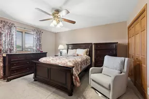 14006 Concord Dr, Orland Park, IL 60462 - Photo 12