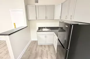 839 W Sheridan Rd, Chicago, IL 60613 - Photo 8