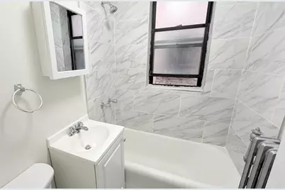 839 W Sheridan Road #321, Chicago, IL 60613 - Photo 10